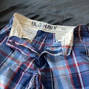 Plaid old navy men’s shorts.